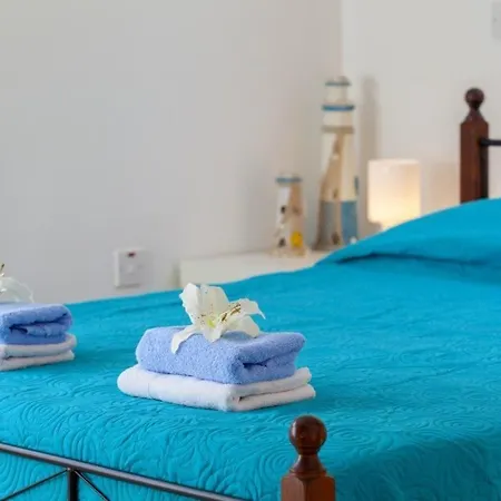 Crystal Sea “with Jacuzzi Hot Tub” 117 וילה